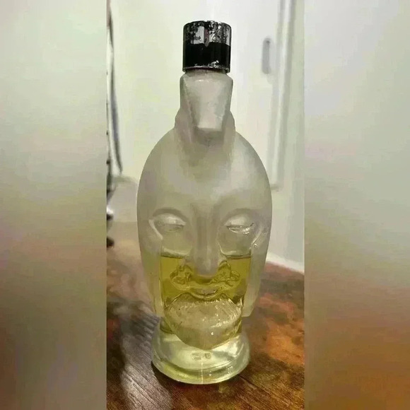 AVON Vintage Spartan Head Tribute Cologne After Shave ~50% - Picture 3 of 6